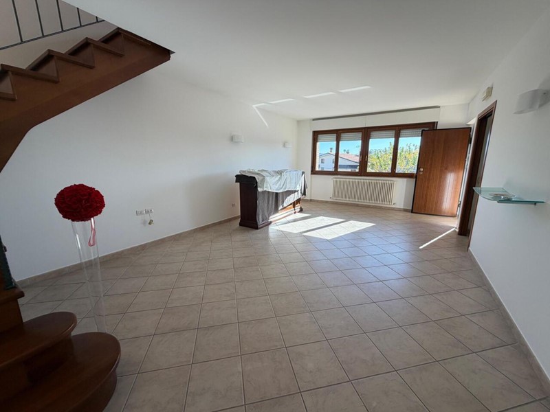 Casa Indipendente in Vendita a Jesi, 300'000&euro;, 