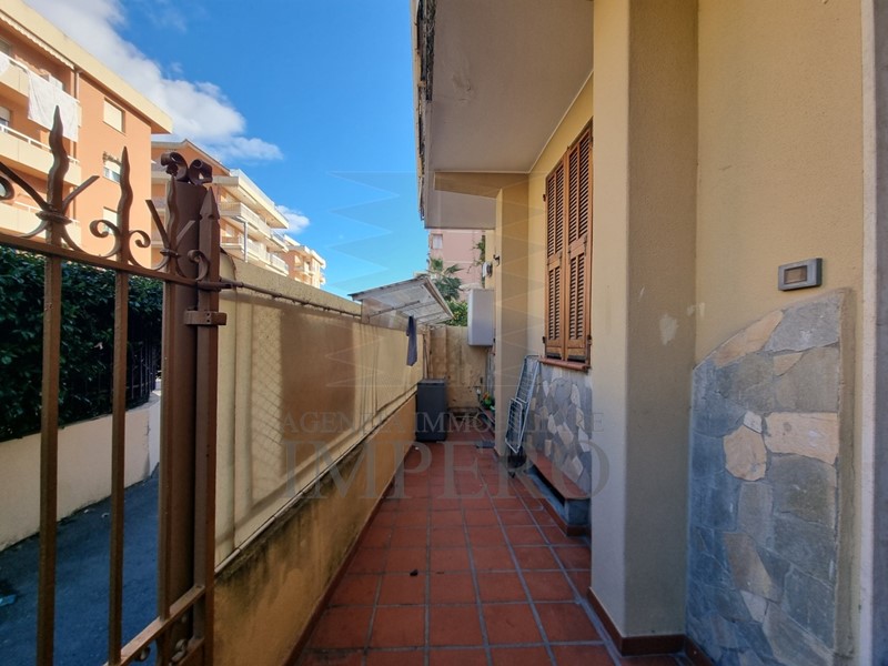 Casa Semi Indipendente in Vendita a Ventimiglia, zona Centro Studi, 167'000&euro;, 77 m²
