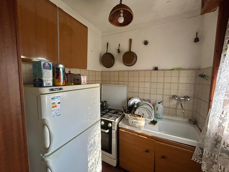 Casa Semi Indipendente in Vendita a Medesano, zona Sant'andrea Bagni, 50'000&euro;, 7 m²