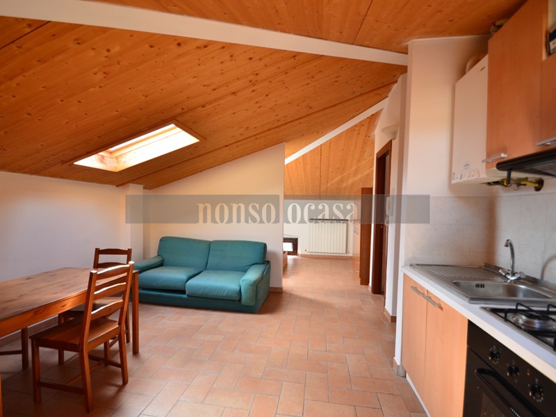 Bilocale in Affitto a Torgiano, 390&euro;, 45 m², arredato