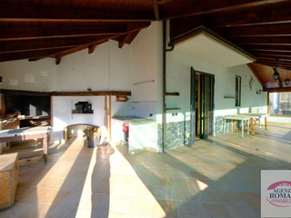 Casa Indipendente in Vendita a Malvicino, 275'000&euro;, 340 m², con Box