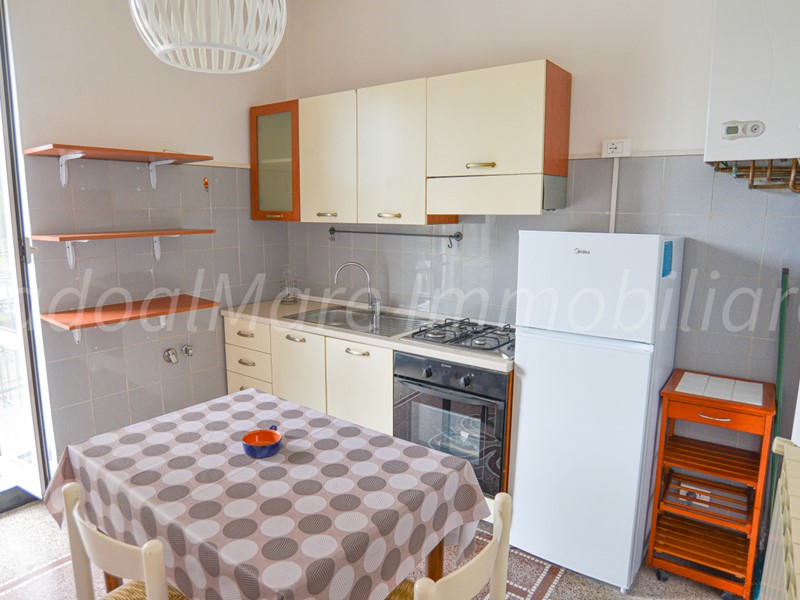 Trilocale in Affitto a Vado Ligure, 1'000€, 49 m², arredato