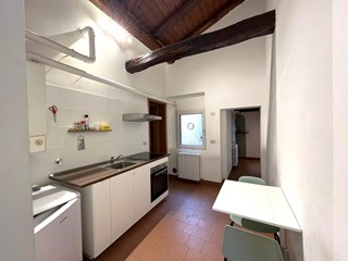 Monolocale in Affitto a Bologna, zona Centro, 850€, 35 m², arredato