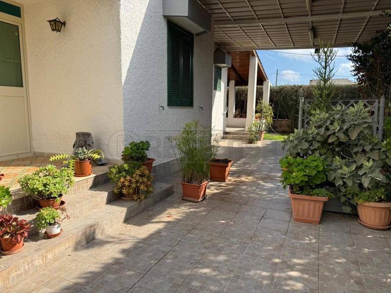 Villetta a schiera in Vendita a Siracusa, 180'000&euro;, 80 m², arredato