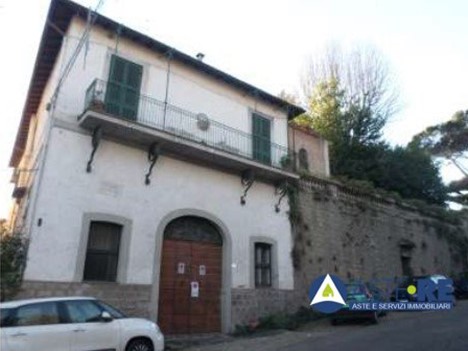 Bilocale in Vendita a Ronciglione, 23'597&euro;, 58 m²
