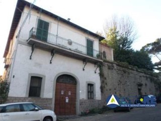 Bilocale in Vendita a Ronciglione, 23'597&euro;, 58 m²