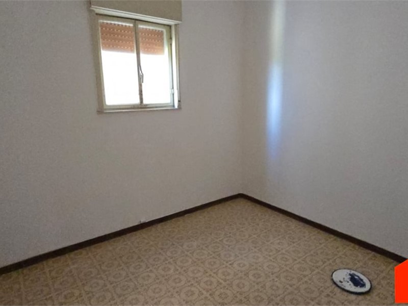 Appartamento in Vendita a Alcamo, 65'000&euro;, 105 m²