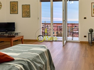 Quadrilocale in Affitto a Sanremo, 1'500&euro;, 139 m²