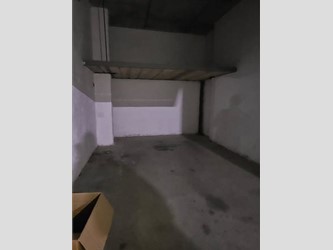 Box in Vendita a Colle di Val D'Elsa, 17'000&euro;, 20 m²