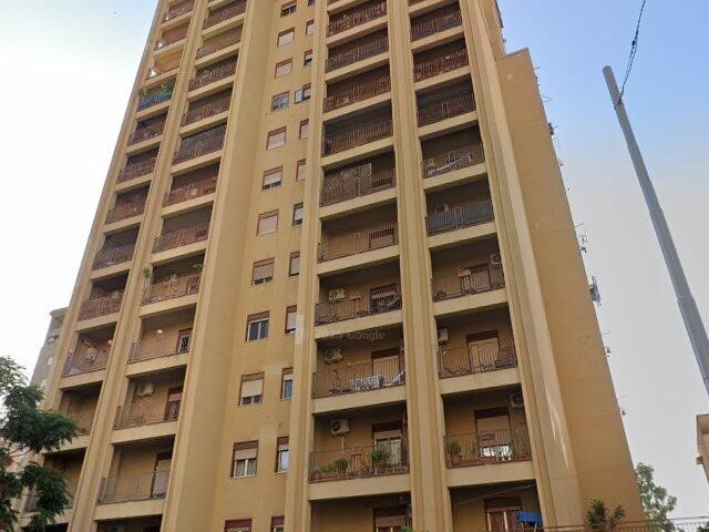 Appartamento in Vendita a Palermo, 320'000€, 150 m²