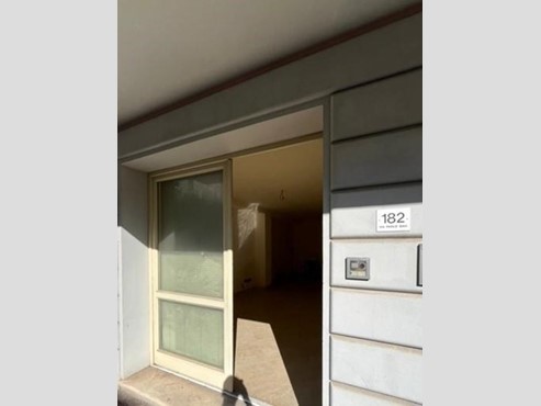 Ufficio in Vendita a Viareggio, 55'125&euro;, 49 m²