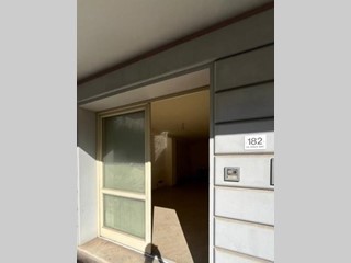 Ufficio in Vendita a Viareggio, 55'125&euro;, 49 m²