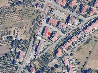 Bilocale in Vendita a Cavriglia, 87'300&euro;, 100 m²