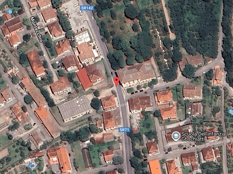 Appartamento in Vendita a Castiglion Fiorentino, 171'000&euro;, 238 m²