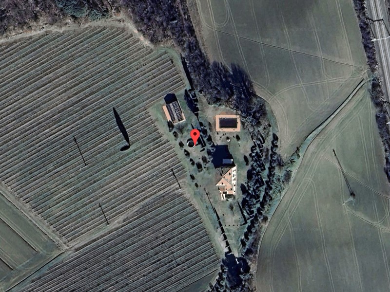 Monolocale in Vendita a Chiusi della Verna, 87'000&euro;, 325 m²