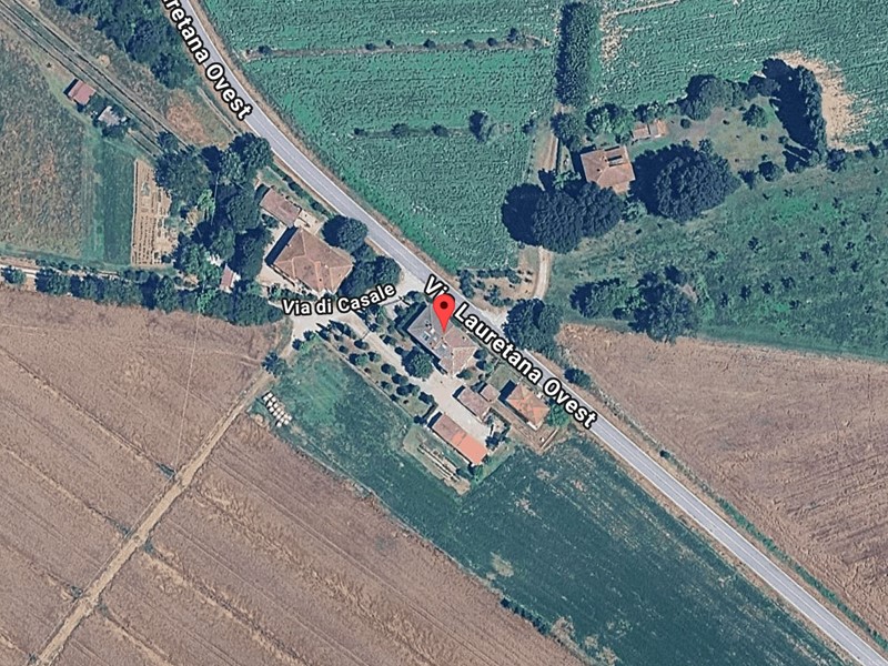 Quadrilocale in Vendita a Montepulciano, 150'000€, 142 m²