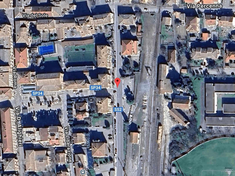 Magazzino in Vendita a Buonconvento, 143'000€, 175 m²