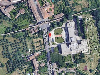 Magazzino in Vendita a Siena, 47'780&euro;, 237 m²