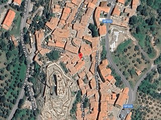 Negozio in Vendita a Buonconvento, 122'250€, 118 m²