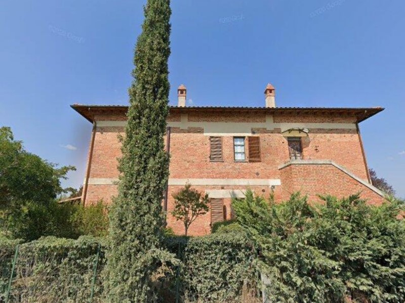 Villa in Vendita a Rocca San Casciano, 299'000&euro;, 1139 m²