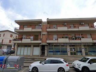 Ufficio in Vendita a Poggibonsi, 58'320€, 59 m²