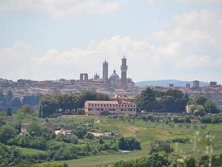 Villa in Vendita a Siena, zona Pieve a Bozzone, 1'100'000&euro;, 292 m², con Box