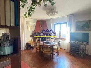 Appartamento in Vendita a Pisa, zona Riglione Oratoio, 210'000€, 130 m², arredato, con Box