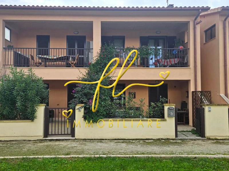Bilocale in Vendita a Castagneto Carducci, zona Marina di Castagneto, 200'000€, 62 m²