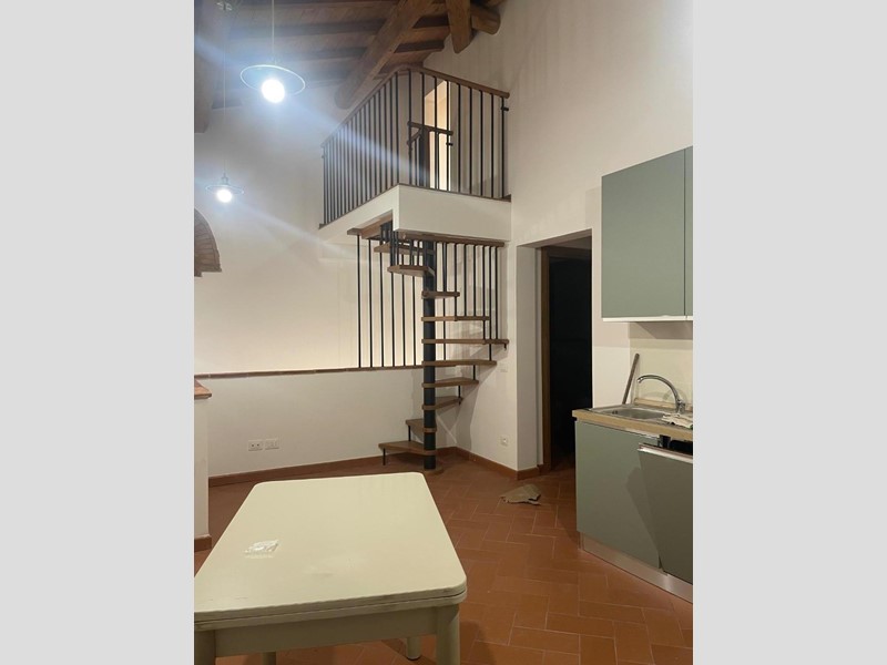 Casa Indipendente in Affitto a San Giuliano Terme, zona Colignola, 1'400&euro;, 100 m², arredato
