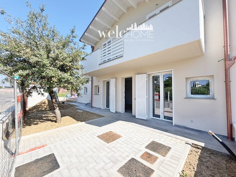 Quadrilocale in Vendita a Campi Bisenzio, 465'000&euro;, 60 m², con Box