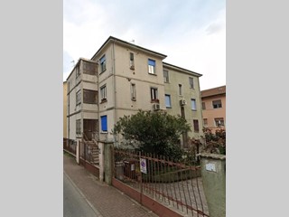 Quadrilocale in Vendita a Buccinasco, 87'600&euro;, 101 m²