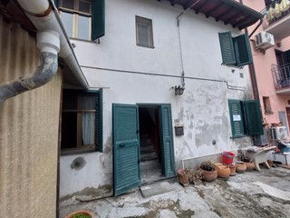 Casa Indipendente in Vendita a San Miniato, zona San Miniato Basso, 120'000&euro;, 70 m², arredato