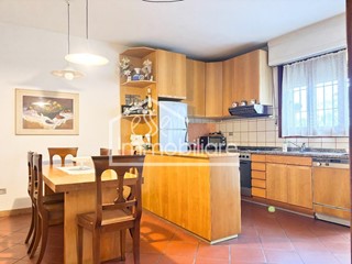Casa Indipendente in Vendita a Empoli, 295'000&euro;, 130 m²