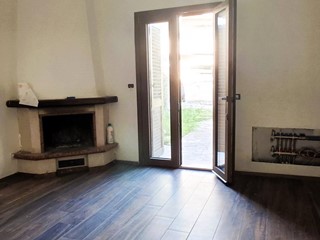 Casa Indipendente in Vendita a San Giuliano Terme, zona Pontasserchio, 225'000&euro;, 135 m²