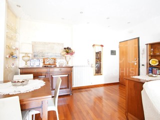 Trilocale in Vendita a Venezia, 195'000€, 95 m², arredato, con Box