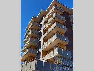 Bilocale in Vendita a Busto Arsizio, 115'000&euro;, 75 m², con Box