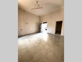 Ufficio in Affitto a Casoria, 350&euro;, 40 m²