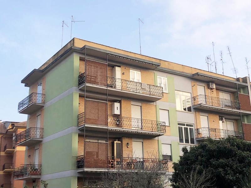 Appartamento in Vendita a Civita Castellana, 105'000€, 100 m², con Box