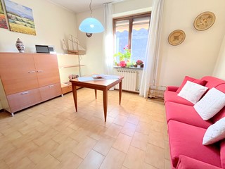 Bilocale in Vendita a Inveruno, 114'000&euro;, 70 m², arredato, con Box