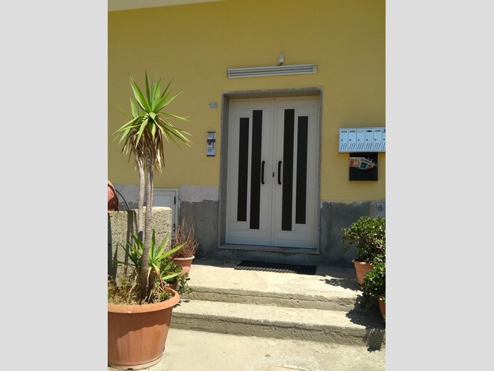 Trilocale in Affitto a Reggio Calabria, 270€, 70 m²