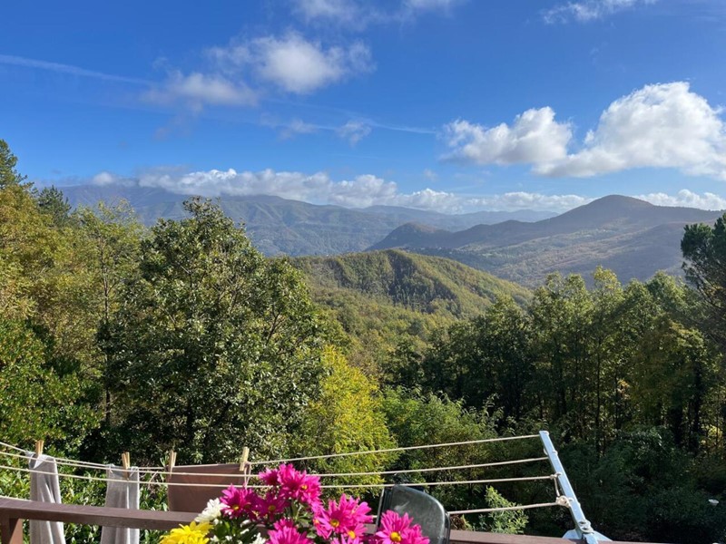 Trilocale in Vendita a Maissana, zona Tavarone, 70'000€, 70 m², arredato