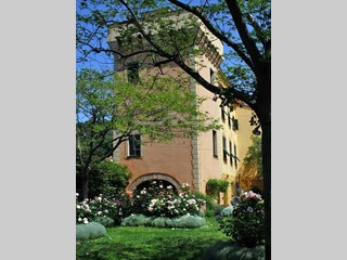 Casa Indipendente in Vendita a Savona, 1'100'000€, 350 m², con Box