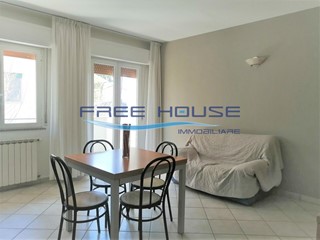 Trilocale in Affitto a Cervia, zona Centro storico, 850&euro;, 65 m², arredato