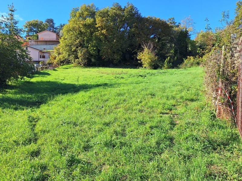 Terreno edificabile in Vendita a Rignano Flaminio, 65'000&euro;, 2000 m²