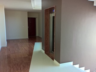 Bilocale in Affitto a Siracusa, zona Tisia Tica Zecchino, 800&euro;, 65 m², arredato