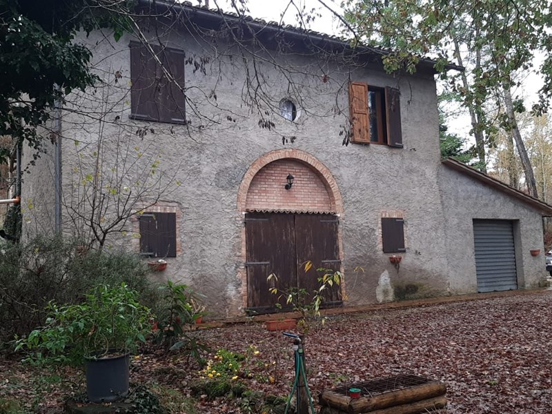 Casa Indipendente in Vendita a Monticiano, 70'000€, 85 m²