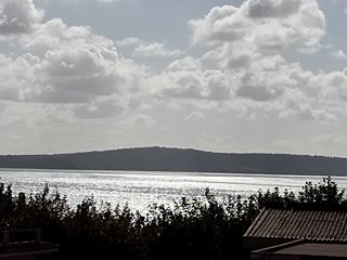 Appartamento in Affitto a Trevignano Romano, zona Centrale, 1'000€, 110 m², arredato