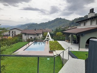 Attività commerciale in Vendita a San Giovanni Lupatoto, 93'000€, 40 m²