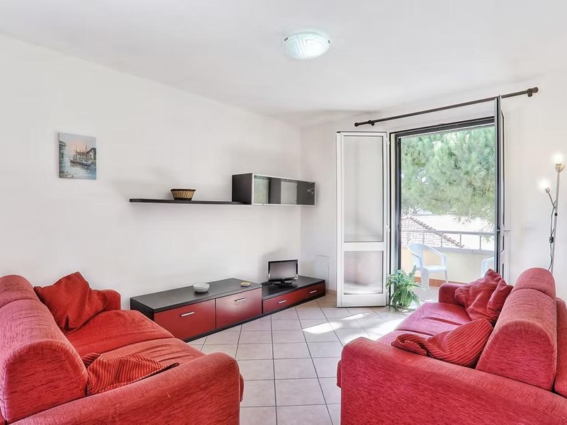 Trilocale in Vendita a Cecina, zona Cecina Marina, 235'000€, 72 m², arredato