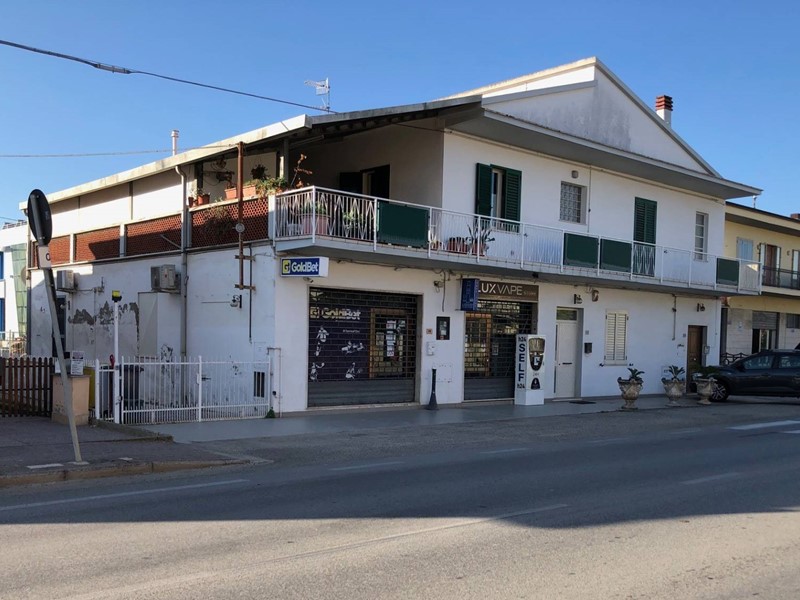 Villetta a schiera in Vendita a Morro d'Oro, 240'000&euro;, 264 m²